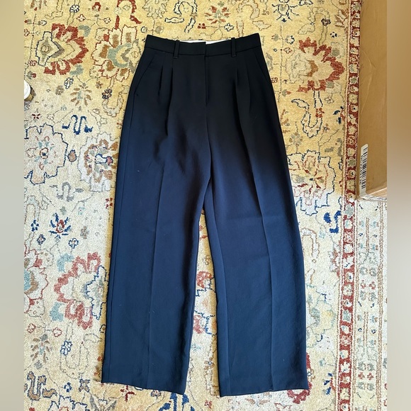 Aritzia Wilfred Effortless Pant - Picture 5 of 11